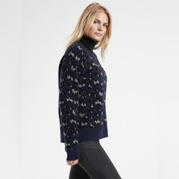 Athleta Merino Wool Hawthorn Textured Crew Sweater, Sahara Navy, Size S - Picture 2 of 8